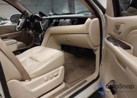 2007 Cadillac Escalade Standard from USA, damaged, VIN 1GYFK63857R386763